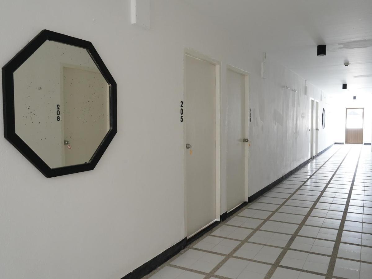 Roomquest It Square Don Mueang Airport Bangkok Extérieur photo
