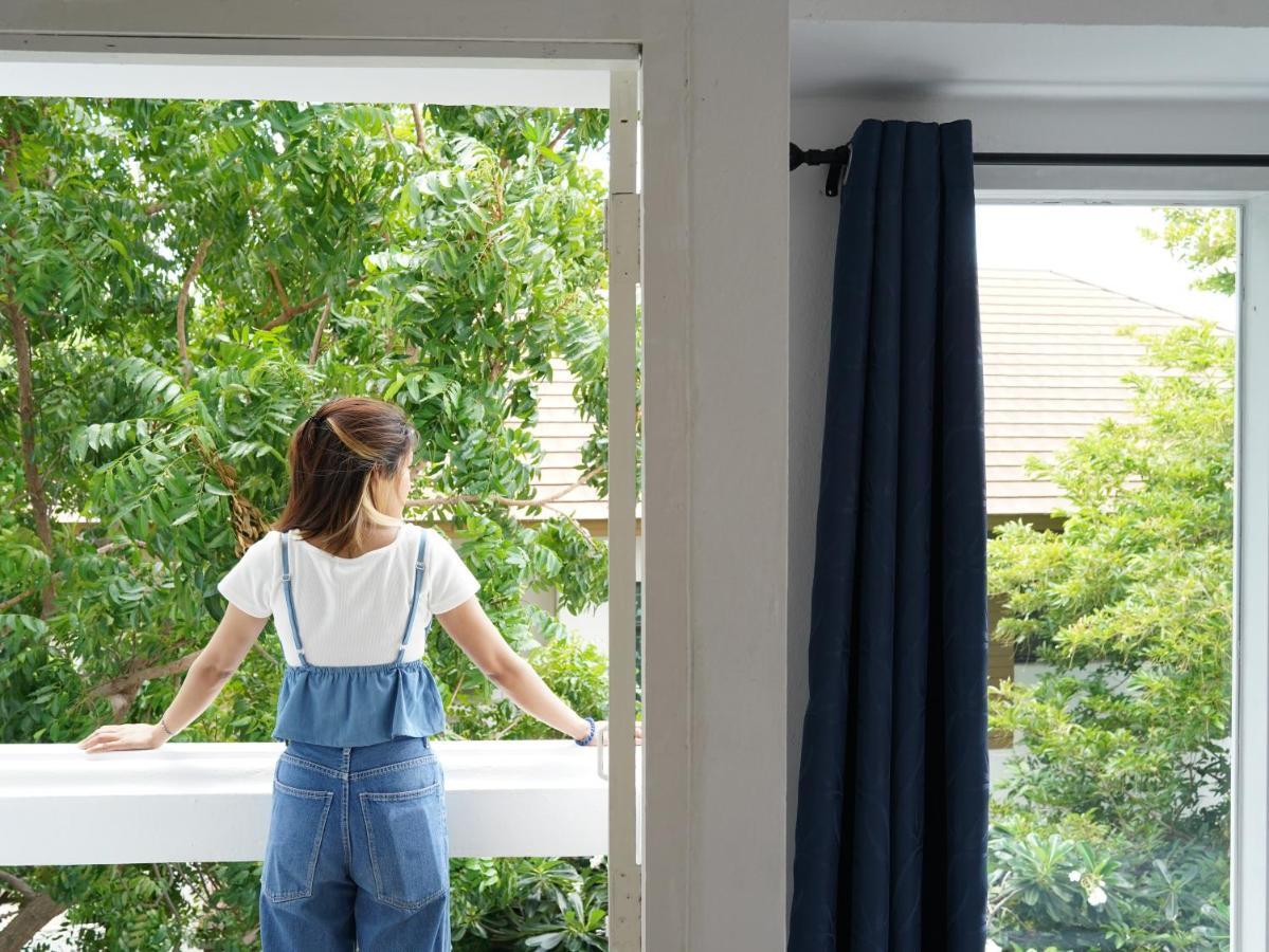Roomquest It Square Don Mueang Airport Bangkok Extérieur photo